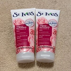 Pink Micro-Exfoliant with Rose Water & Aloe